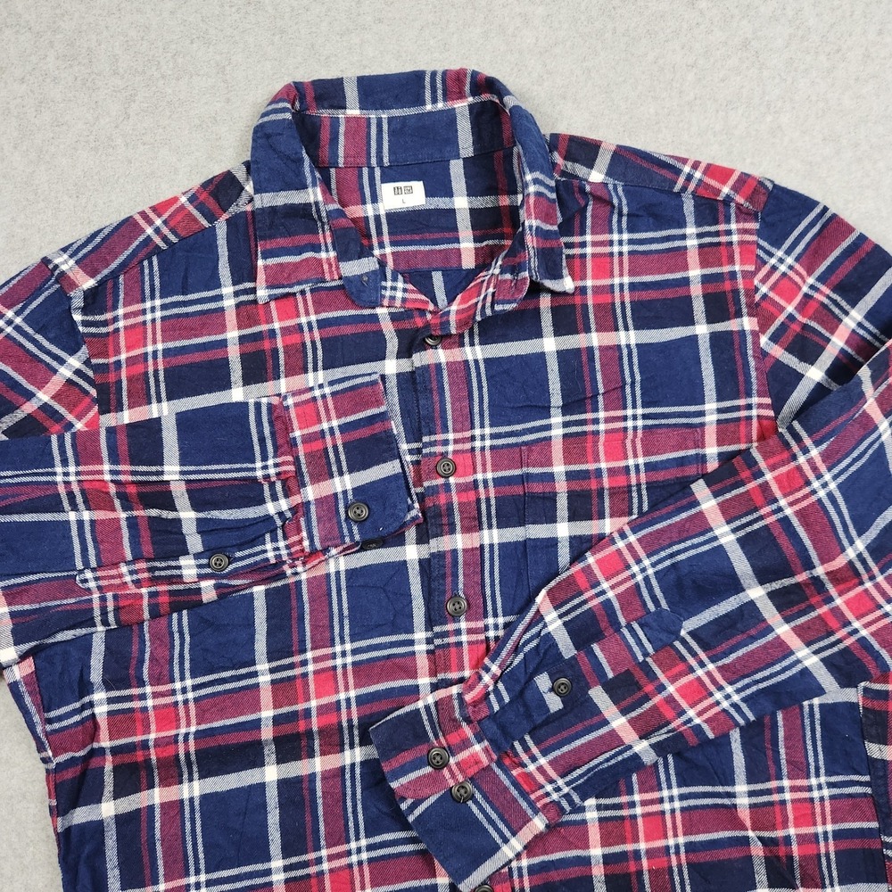 Uniqlo Plaid Flannel Shirt Mens Large Long Sleeves Button Front Blue Red